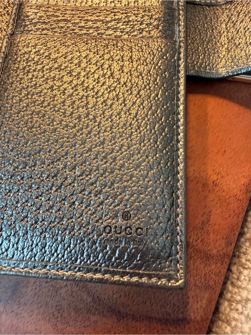 Gucci Beige GG Canvas Card & Key Holder with Brown Trim and Gold Ring - Picture 3 of 6